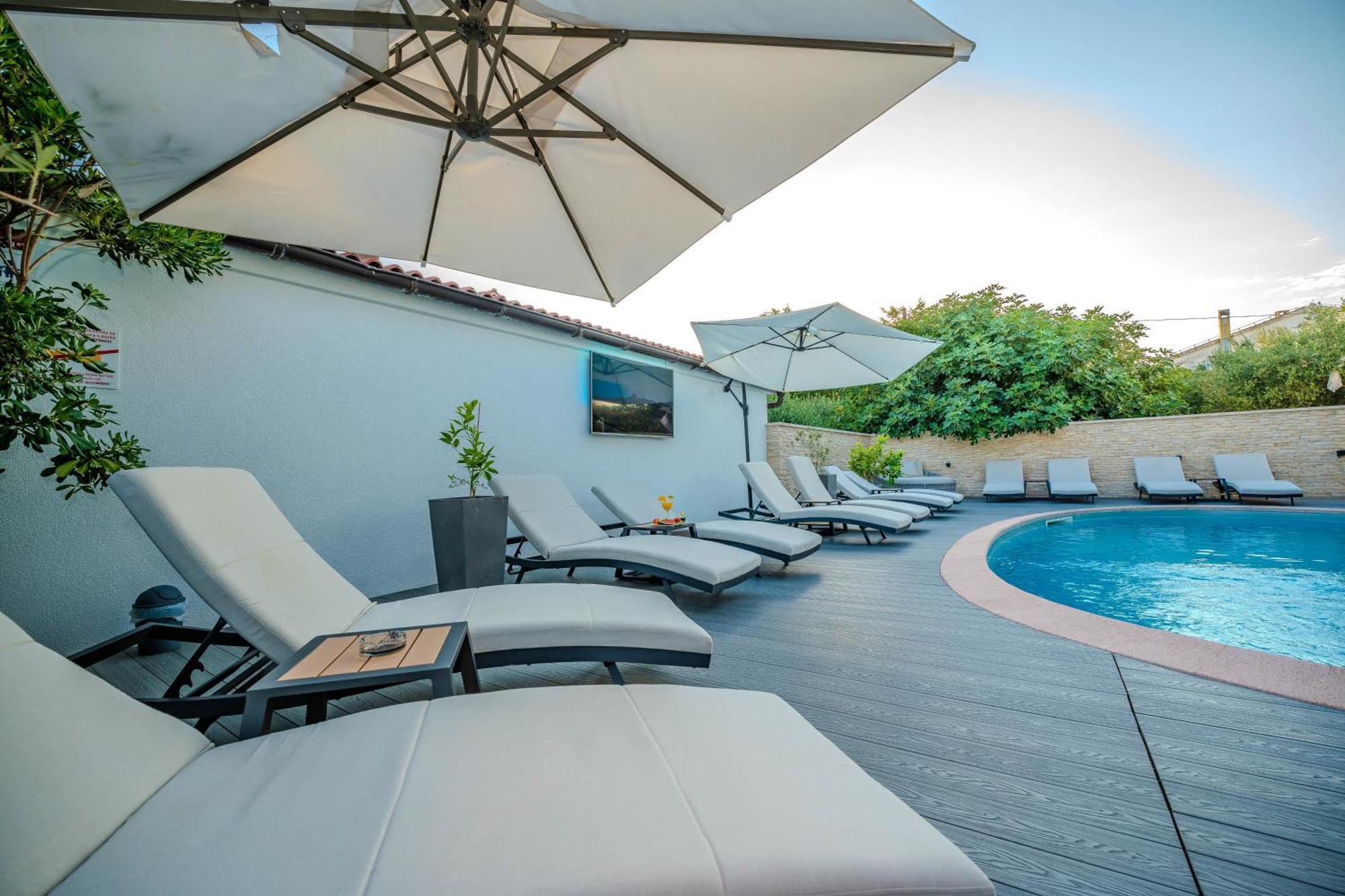 Luxury Apartments Vilamaloca Vir Exterior foto