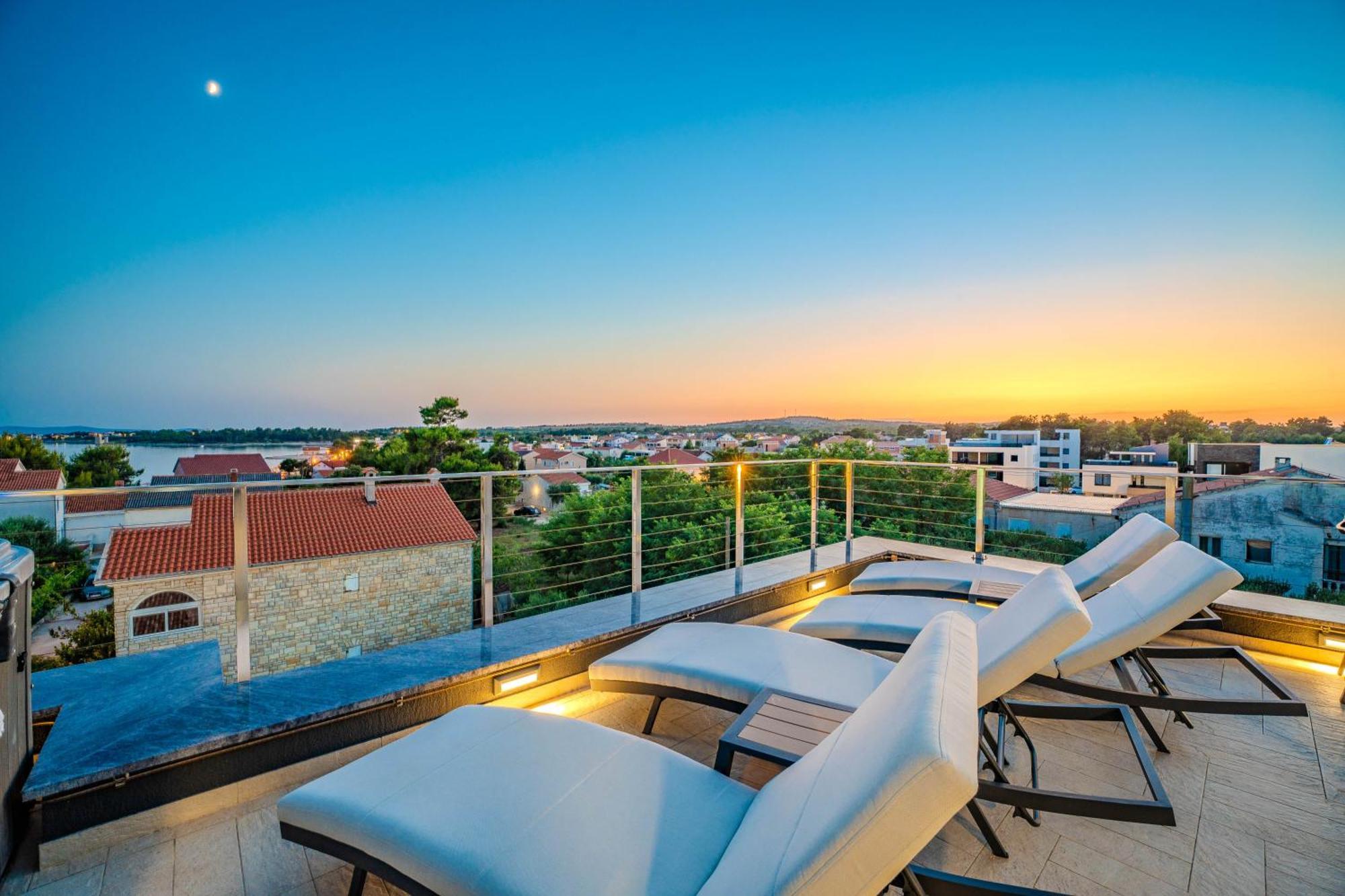 Luxury Apartments Vilamaloca Vir Exterior foto