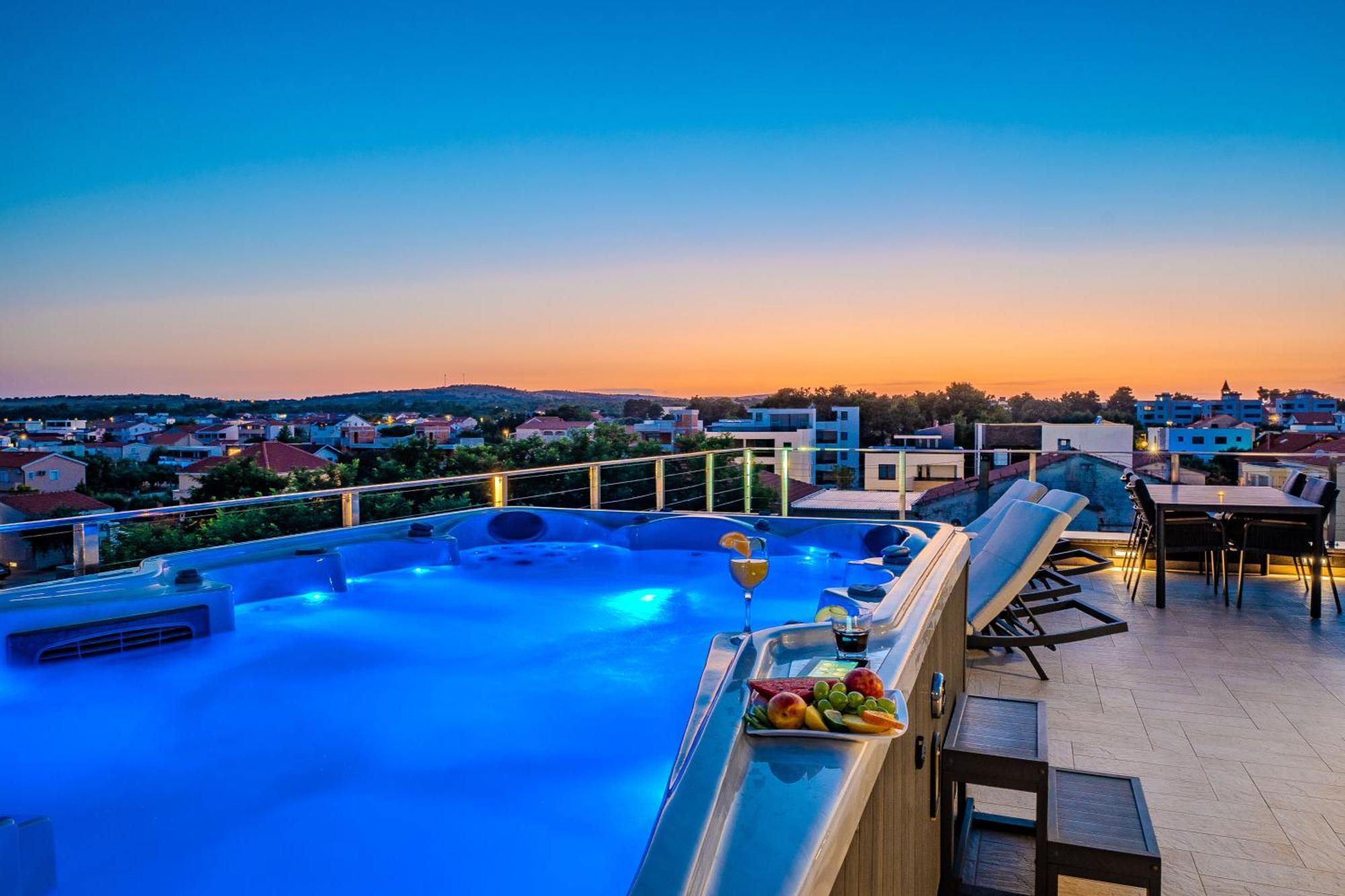 Luxury Apartments Vilamaloca Vir Exterior foto