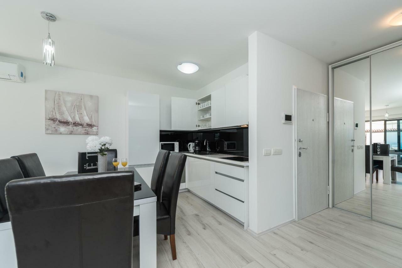 Luxury Apartments Vilamaloca Vir Exterior foto